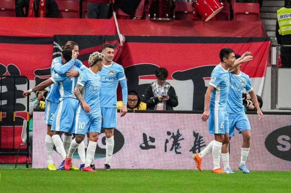 中超巨大失误！姆布拉轰处子球，张宸梁送礼，河南3战玉昆均破门